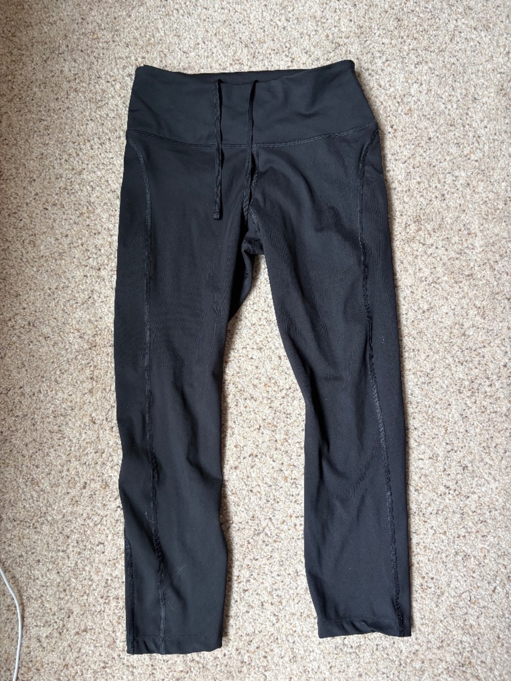 Nike mid rise cropped running leggings size small